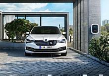 ŠKODA startet mit SUPERB iV und CITIGOe iV in die E Mobilität und präsentiert überarbeiteten SUPERB